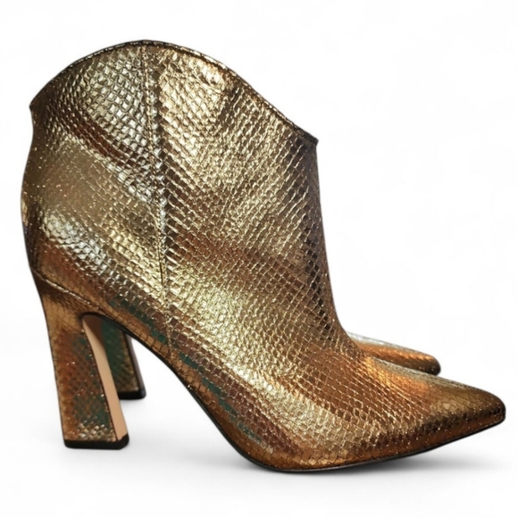 Marc Fisher Boots Womens 9.5 M Masina Ankle Booties Heels Gold Leather Pull On - Picture 1 of 9